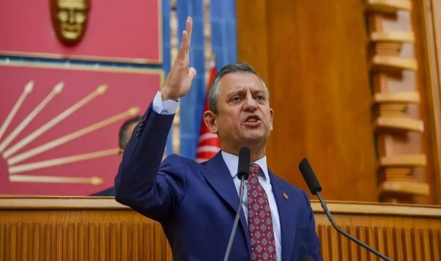 CHP lideri Özel’den AKP’li İnan’a sert tepki: Herkes layığıyla beraber!