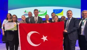 İzmir Turizmde Atılım Yapıyor