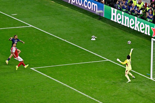 Arsenal-PSG maçında 10 sene sonra bir ilk yaşandı